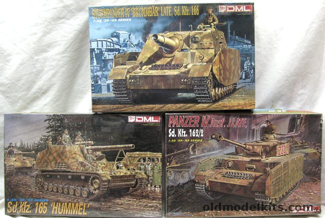 DML 1/35 6004 Hummel Sd.Kfz 165 / 6022 Panzer IV Ausf.J Late Sd.Kfz.162/2 / 6026 Sturmpanzer IV Brummbar Late Sd.Kfz.166 plastic model kit